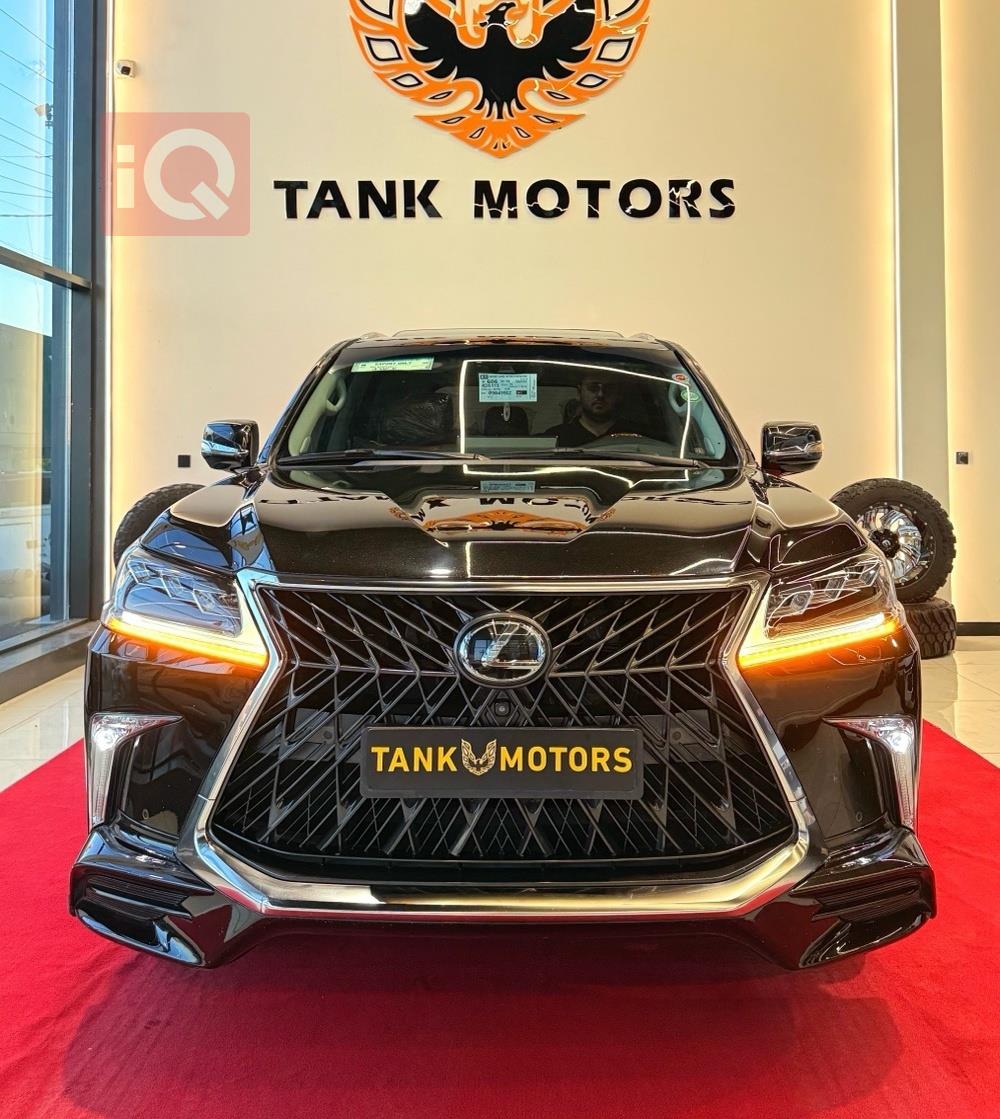 Lexus LX
